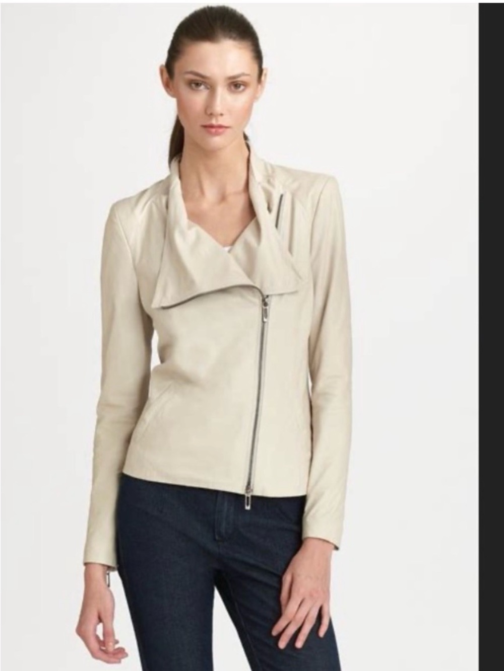 Like new Vince   Women Lambskin  Leather Cream Biker  Jacket Zip Front Pocket